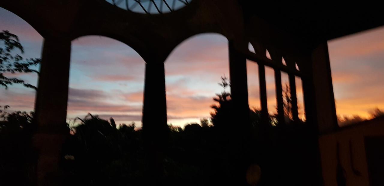 Avalon Ubud Castle & Spa المظهر الخارجي الصورة